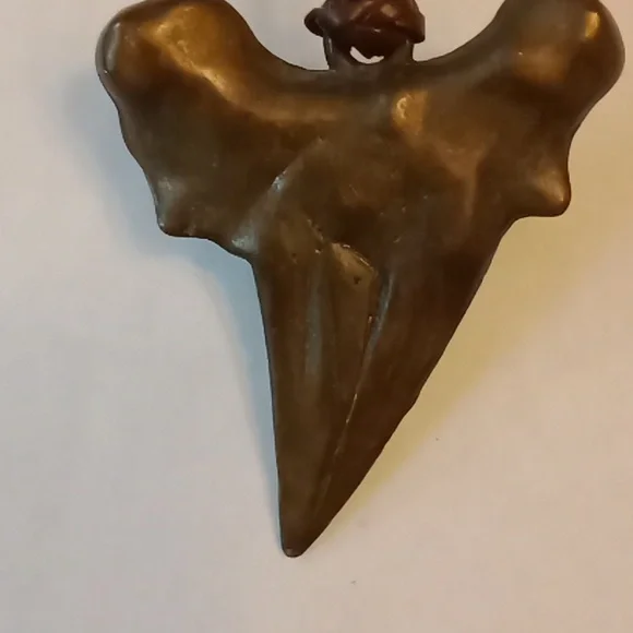 Brass sharks tooth Necklace #816 - Picture 3 of 6